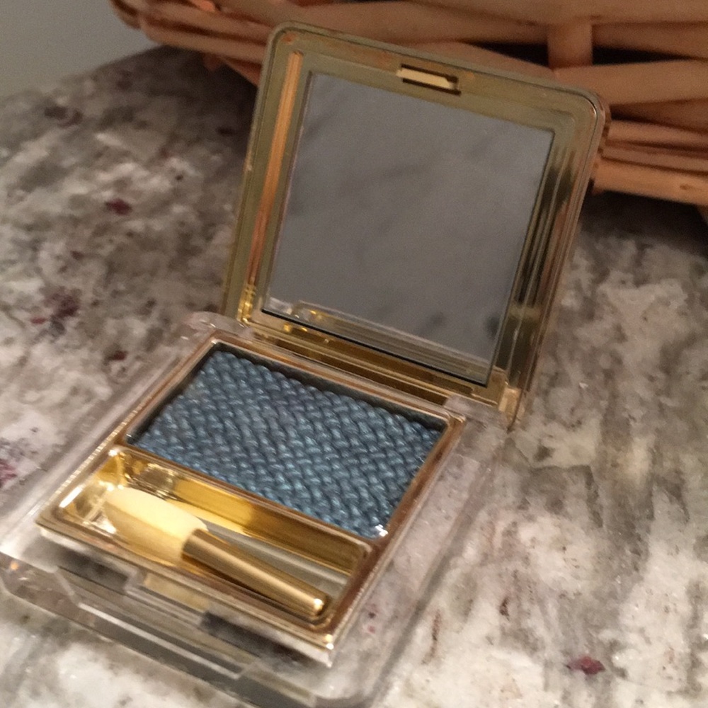 Estée Lauder eye shadow-NEW